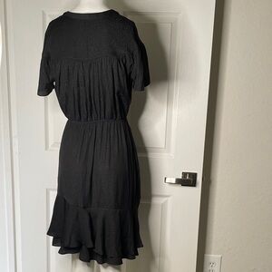 Simply Vera Vera Wang Dotted Short Sleeve Ruffle Midi Dress